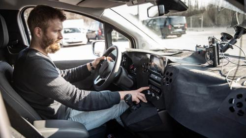 Mercedes Citan Eventbegleitung Teststrecke Parken Autonomes Fahren Testfahrer